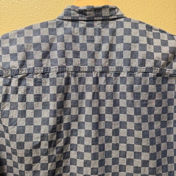 Men’s XL VANS Loose Fit Blue Checkered 100% Cotton Short Sleeve Button Up Shirt - Picture 9 of 15